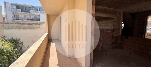 Edificio de 5 habitaciónes en Valenzano, Italy No. 289535 11