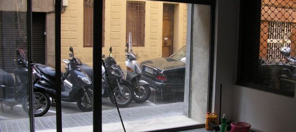 Gewerbliche Immobilie in Barcelona, Spain 330m², Nr. 146003 2