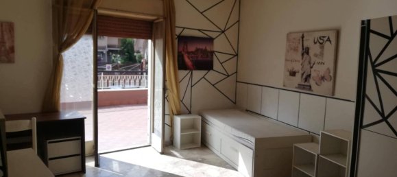 2 bedrooms Apartment in Catania, Italy No. 302623 4