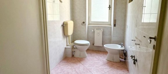 6 bedrooms Apartment in Genoa, Italy No. 339968 21