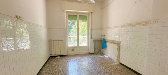 6 bedrooms Apartment in Genoa, Italy No. 339968 9