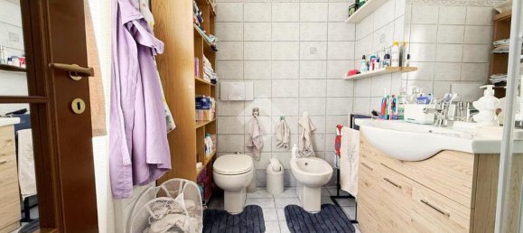 3 غرف نوم منزل في Turate, Italy رقم 371453 24