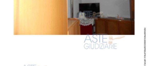 2 rooms Apartment in Naples, Italy No. 261169 6