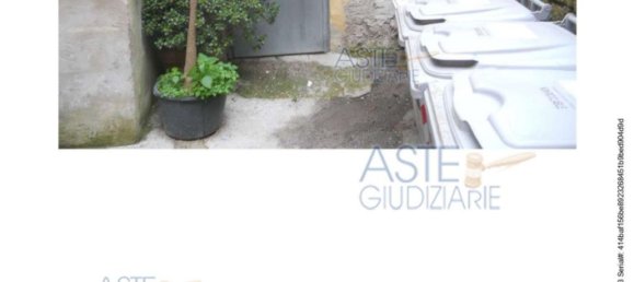 2 rooms Apartment in Naples, Italy No. 261169 7