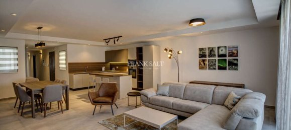 3 bedrooms Penthouse in Saint Julian's, Malta No. 9451 10