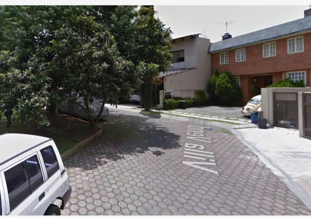 Casa de 3 dormitorios en Naucalpan de Juárez, Mexico No. 217658