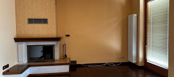 4غرفة شقة في Varallo, Italy رقم 300690 5