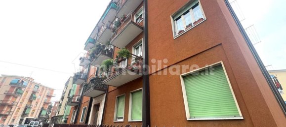 Apartamento de 1 dormitorio en Verona, Italy No. 216397 19