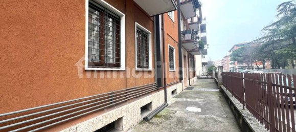 Apartamento de 1 dormitorio en Verona, Italy No. 216397 22