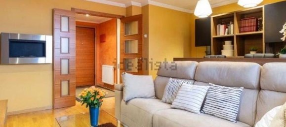 3 Schlafzimmer Wohnung in Oviedo, Spain, Nr. 164446 2