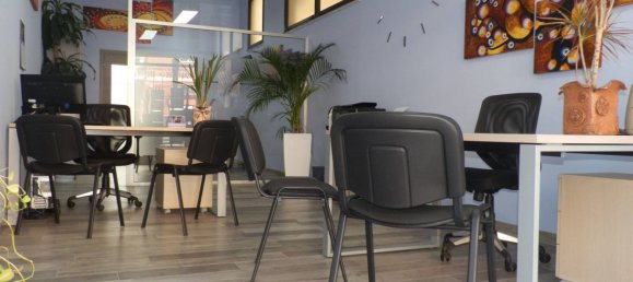 Büro in Cagliari, Italy 42m², Nr. 260938 6