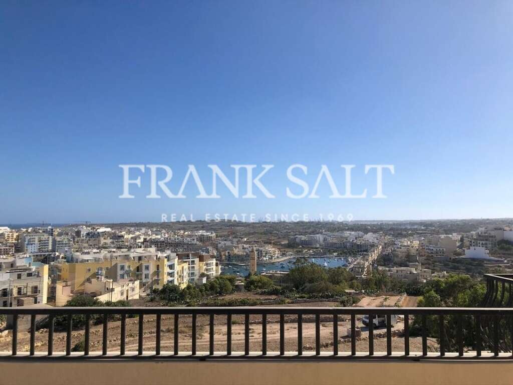 3 bedrooms Penthouse in Marsaskala, Malta No. 10358