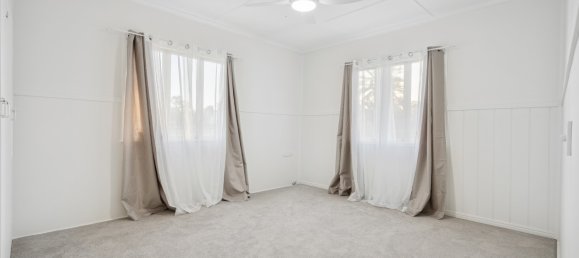 3 chambres Maison à Woodford, Australia No. 188 8