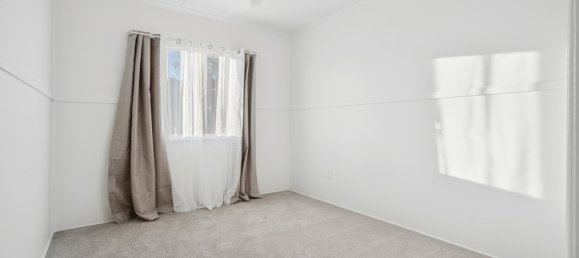 3 chambres Maison à Woodford, Australia No. 188 11