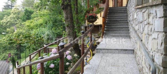 4 Schlafzimmer Villa in Montecreto, Italy, Nr. 215677 27