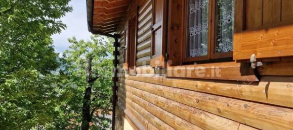 4 Schlafzimmer Villa in Montecreto, Italy, Nr. 215677 28
