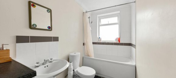 Квартира с 1 спальней в Бекенхэм, Великобритания № 892 21