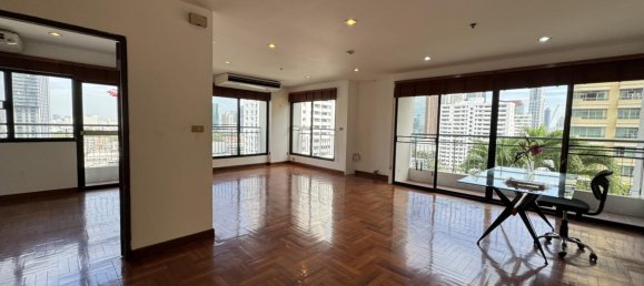 3 Schlafzimmer Eigentumswohnung in Khlong Toei, Thailand, Nr. 62842 2