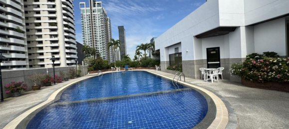 3 Schlafzimmer Eigentumswohnung in Khlong Toei, Thailand, Nr. 62842 3