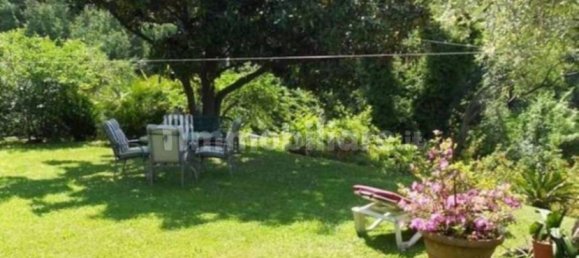 4 bedrooms Villa in Massa, Italy No. 76190 8