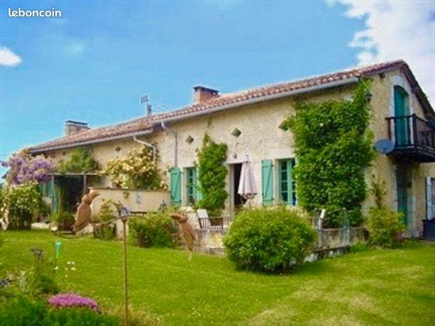 5 Schlafzimmer Haus in Charente, France, Nr. 303029