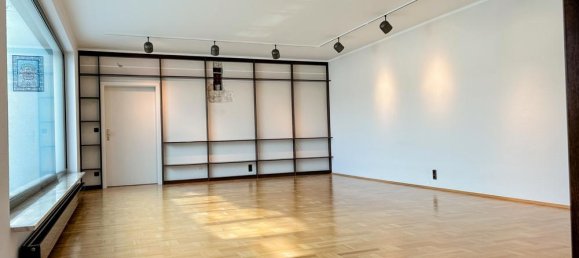 4 bedrooms Bungalow in Bochum, Germany No. 332533 2