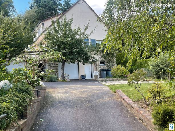 4 غرف نوم منزل في Mont-Saint-Aignan, France رقم 355148