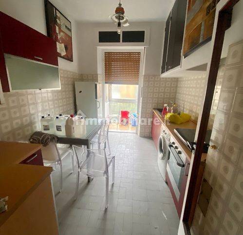 Apartamento de 4 dormitorios en Livorno, Italy No. 167533
