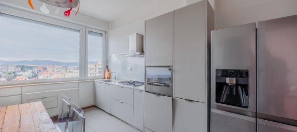 Apartamento de 2 dormitorios en Livorno, Italy No. 45550 15
