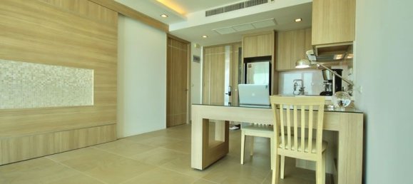 1 bedroom Condo in Pattaya, Thailand No. 1017 11