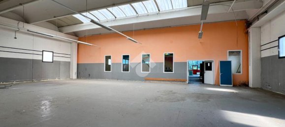 Armazém de 10 divisões em Peschiera del Garda, Italy N.º 158760 10