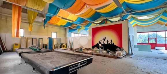 Armazém de 10 divisões em Peschiera del Garda, Italy N.º 158760 12