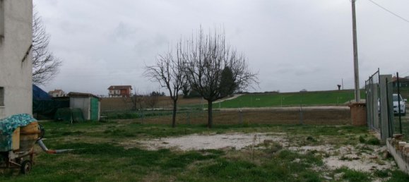 11 rooms House in Monsano, Italy No. 19723 8