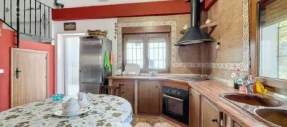 4 bedrooms House in Alcaucin, Spain No. 45150 3