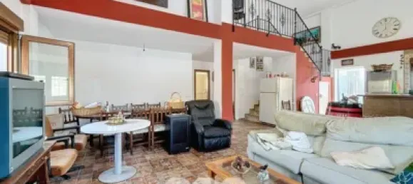 4 bedrooms House in Alcaucin, Spain No. 45150 8