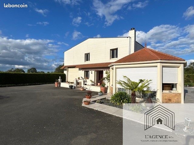 5 غرف نوم منزل في Chateaubourg, France رقم 331448