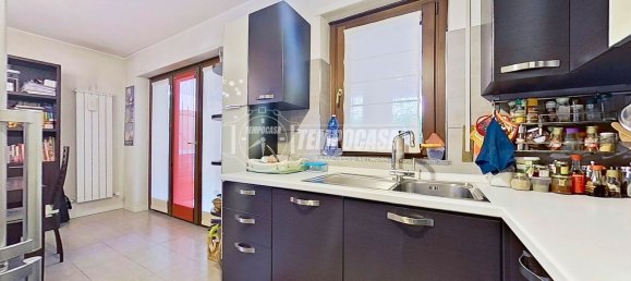 Duplex de 3 divisões em Legnano, Italy N.º 261220 10