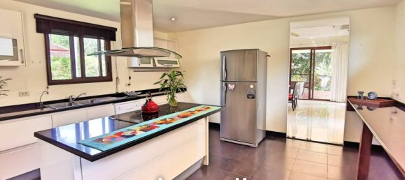 5 bedrooms Villa in Phuket, Thailand No. 27361 3