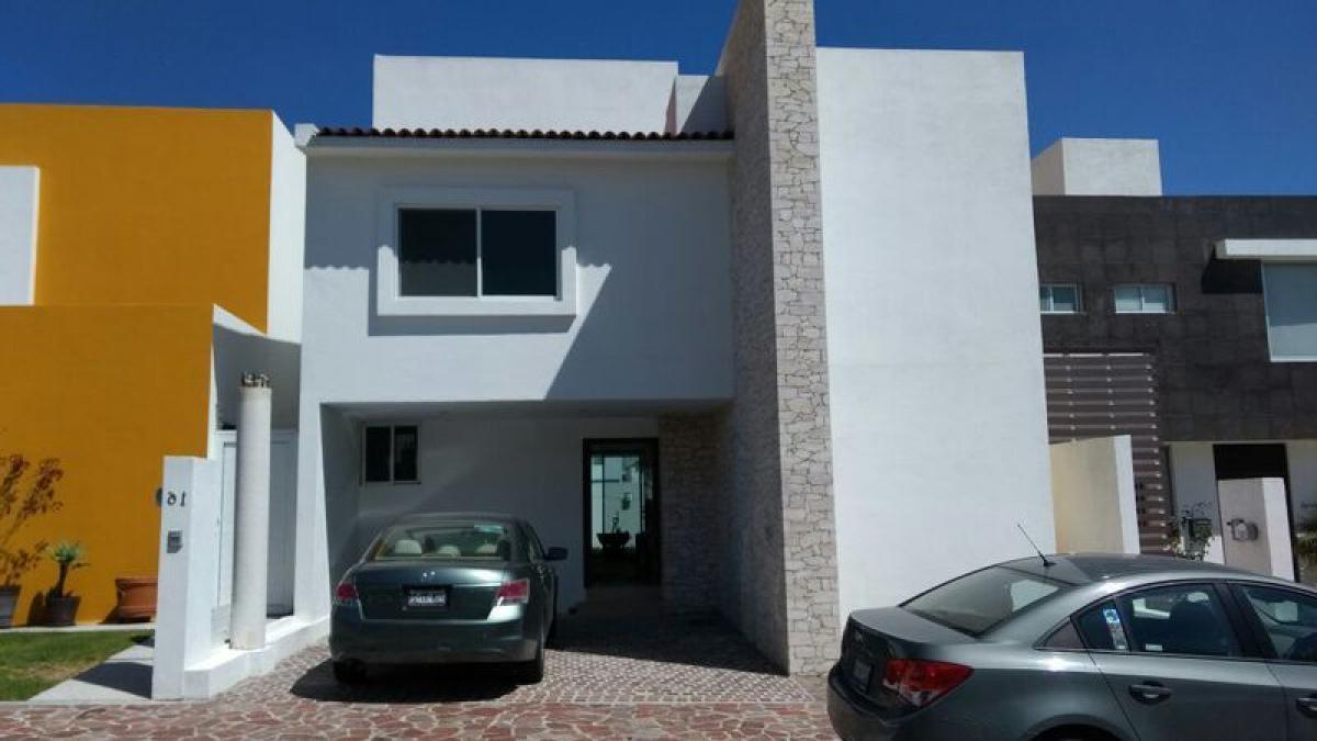 4 bedrooms House in Queretaro, Mexico No. 178838