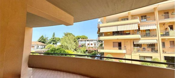 3 rooms Apartment in Lanciano, Italy No. 267272 10