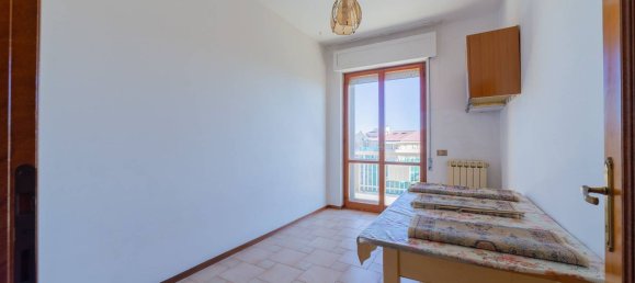 4 Schlafzimmer Wohnung in Vasto, Italy, Nr. 345510 18