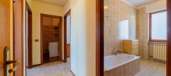 4 Schlafzimmer Wohnung in Vasto, Italy, Nr. 345510 15