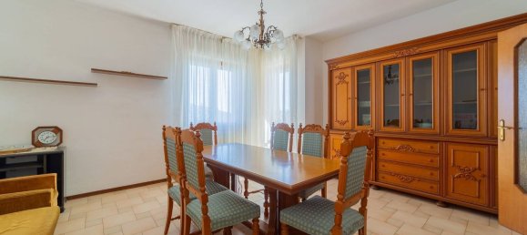 4 Schlafzimmer Wohnung in Vasto, Italy, Nr. 345510 3