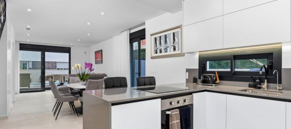 Casa de 4 dormitorios en Guardamar del Segura, Spain No. 176578 16