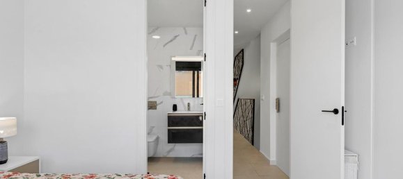 Casa de 4 dormitorios en Guardamar del Segura, Spain No. 176578 23