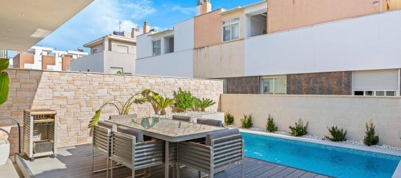 Casa de 4 dormitorios en Guardamar del Segura, Spain No. 176578 6