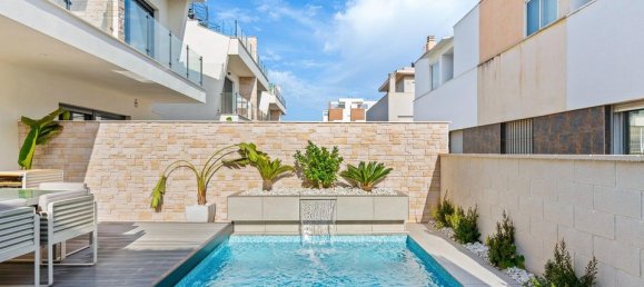 Casa de 4 dormitorios en Guardamar del Segura, Spain No. 176578 8