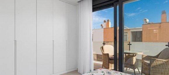 Casa de 4 dormitorios en Guardamar del Segura, Spain No. 176578 22