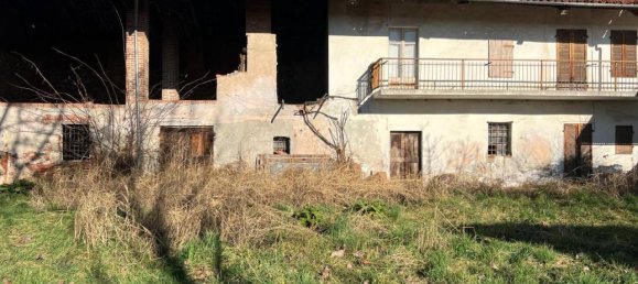 4 rooms House in Costigliole Saluzzo, Italy No. 64280 5