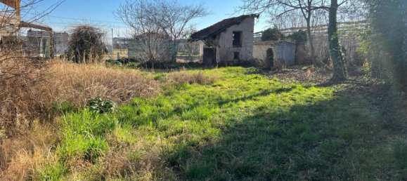 4 rooms House in Costigliole Saluzzo, Italy No. 64280 9